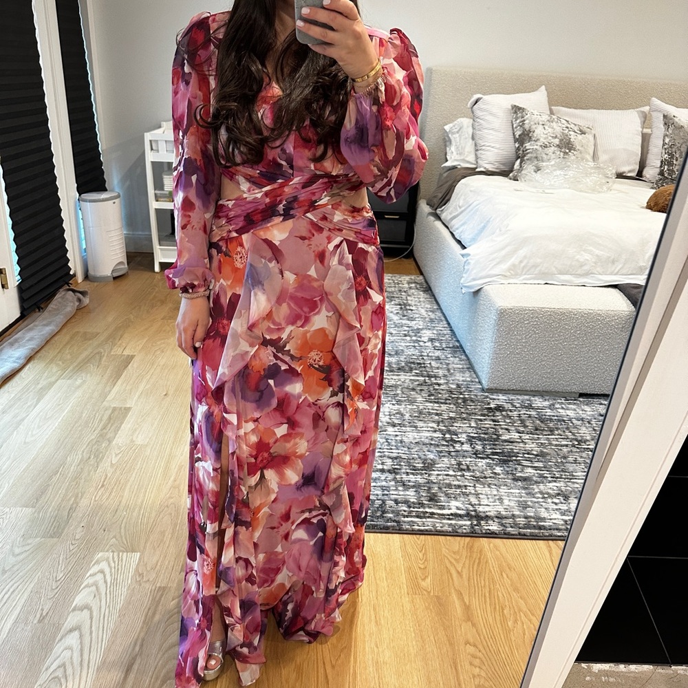 AQUA - Printed Long Sleeve Gown - floral